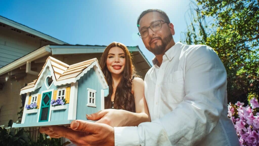 fixed vs adjustable rate mortgage comparison